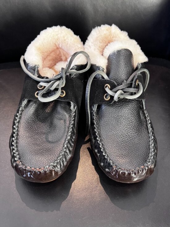 Australia Luxe Collective Other - Australia Luxe Collective Kids' Black Leather Shearling Moccasin Slippers, New